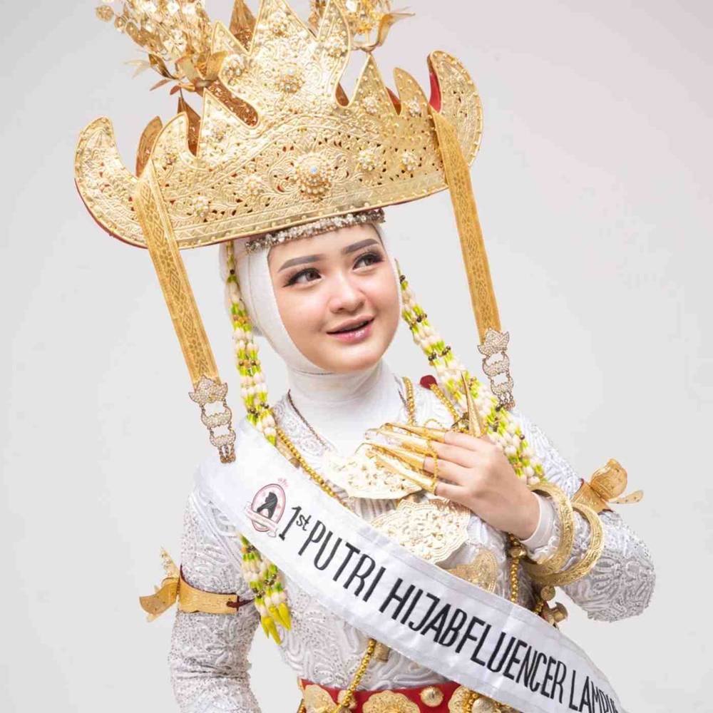 ANABELLA PUTRI HUTAMI